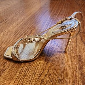 New! Schutz Sandals Gold Size 11